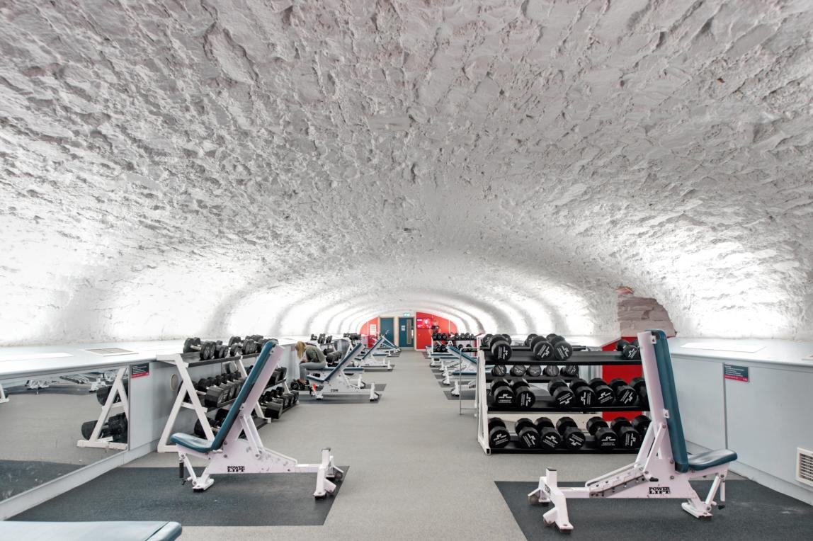 University of Edinburgh Content 010