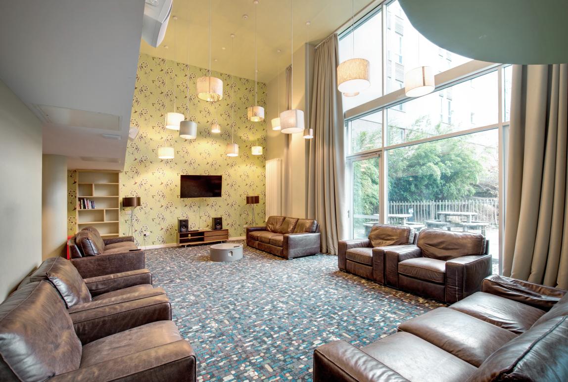 University of Edinburgh Content 011