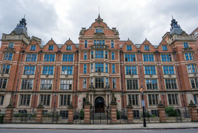 伦敦政治经济学院特色03