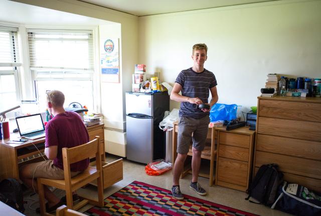 On-campus-dormitory_Homestay_02