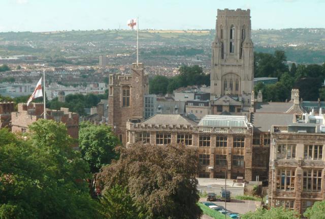 布里斯托大学特色01