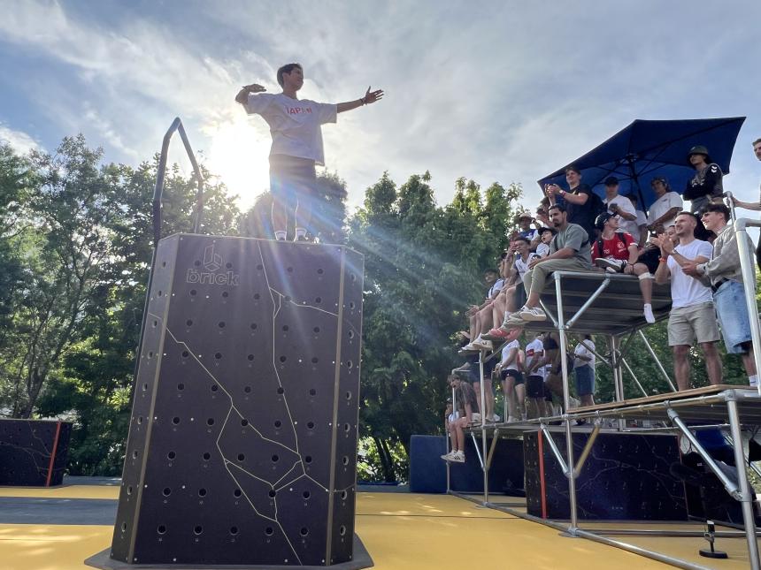 Tomoya Suzuki - Parkour Audience
